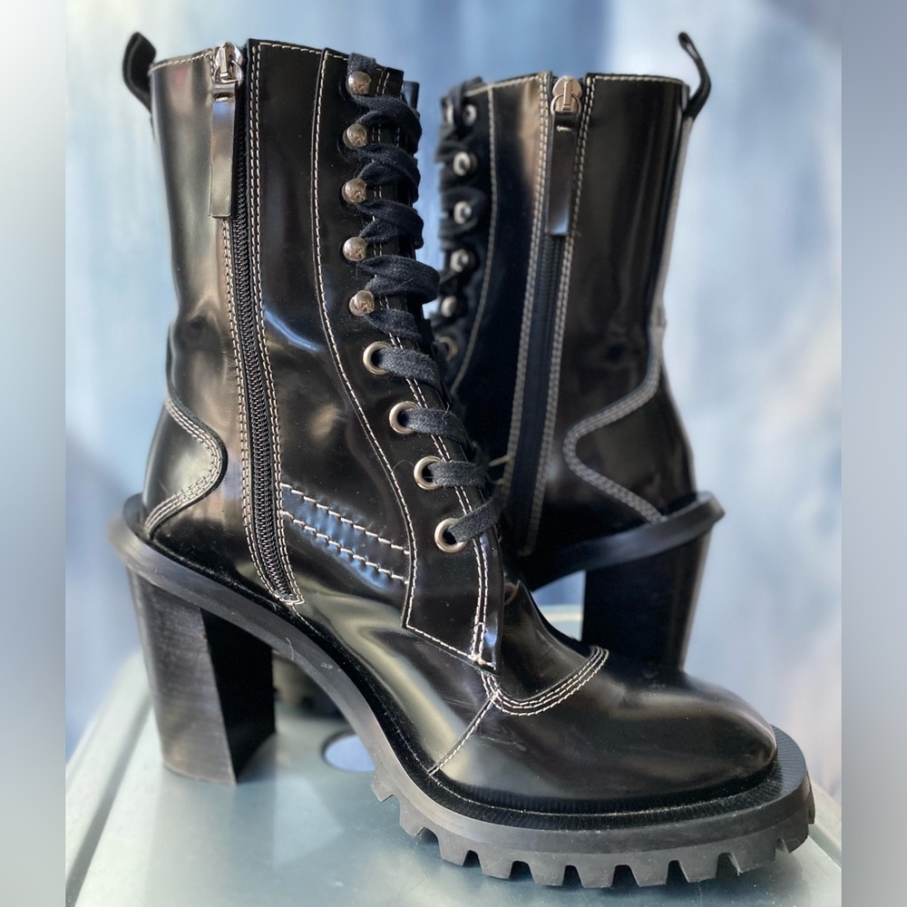 Acne Studios Black Leather Heeled Combat Boots Lug Sole Zip Made in Italy EU 39 - Picture 2 of 15